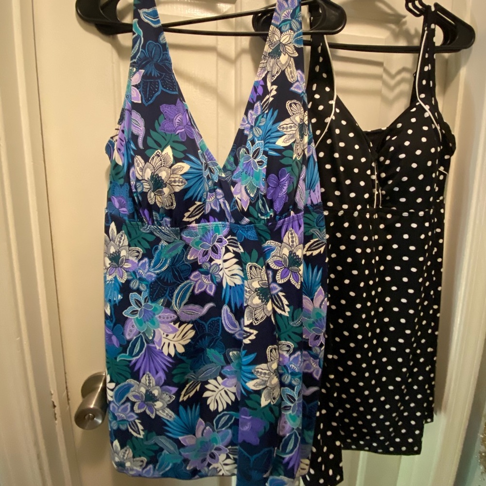 Brand new floral swim dress bathing suits size 18.